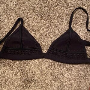 Black triangl top bikini
